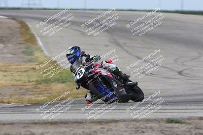 media/May-03-2025-CRA (Sat) [[22b18d099a]]/Races/Race 10/